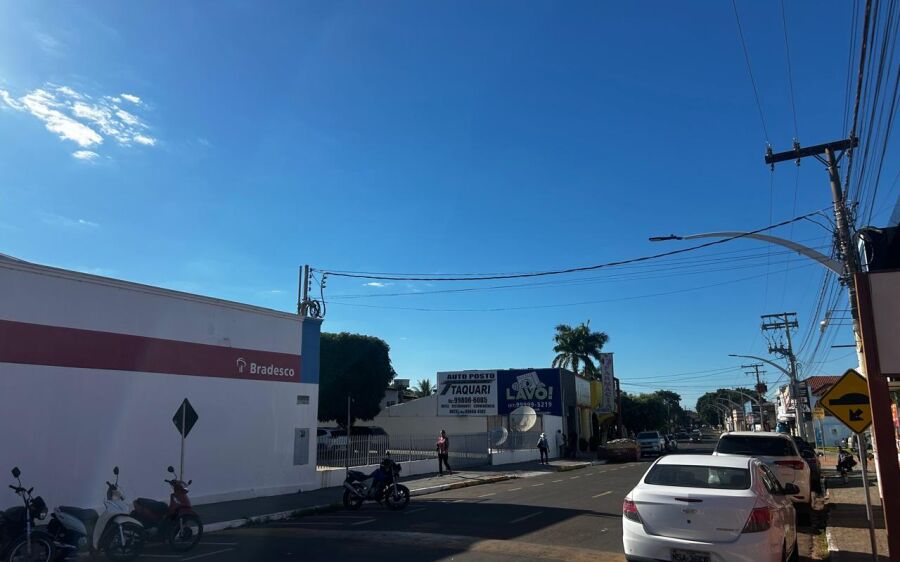 Terça-feira será de sol forte e calor em Coxim