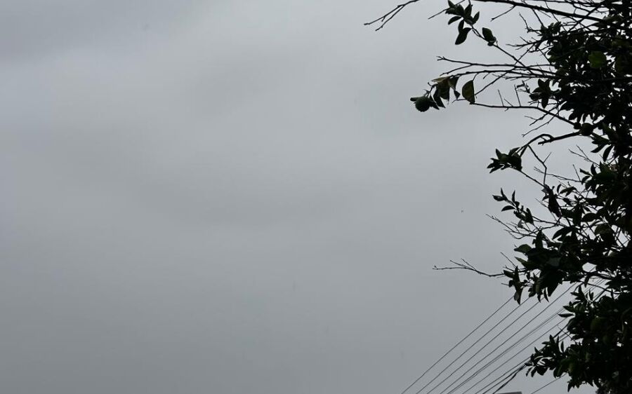Frente fria muda o tempo em Coxim com chegada de chuva e temperaturas mais amenas