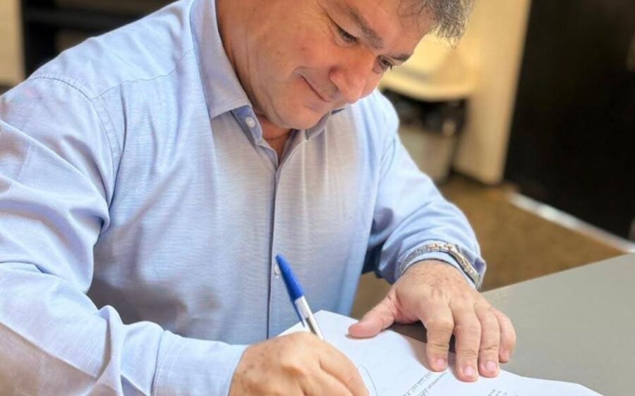 Em busca de avanços para Coxim, prefeito articula na capital melhorias na saúde e para BR163