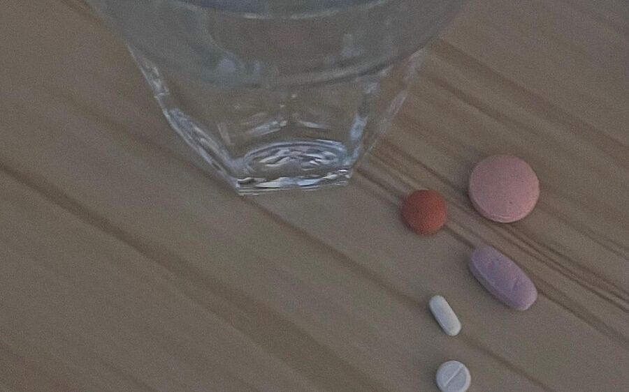 Anvisa acompanha recolhimento de medicamentos usados para colesterol e inflamações 