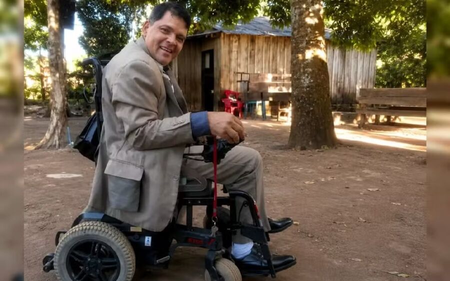 Cadeirante morre ao ser atropelado por caminhão da prefeitura de Costa Rica