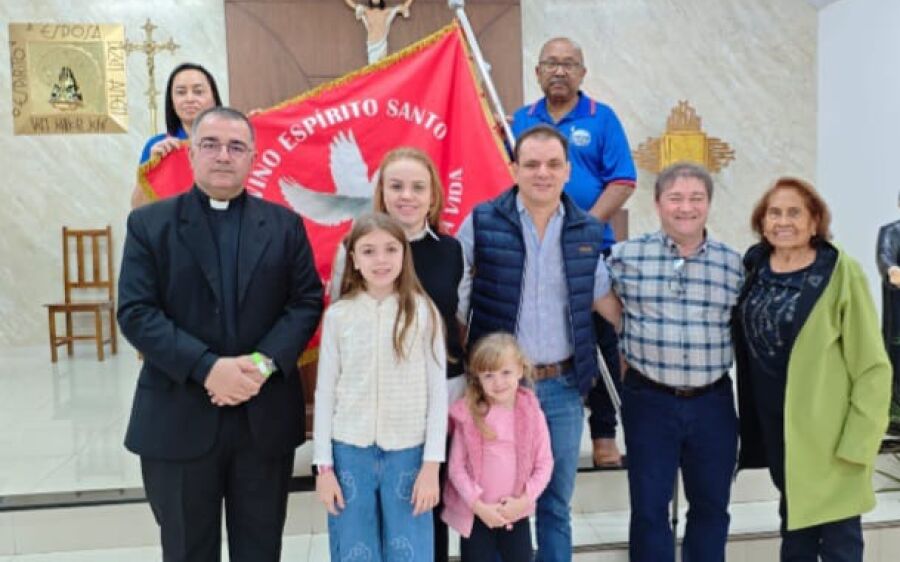 Festa do Divino Espírito Santo de Coxim em Campo Grande reúne fé, tradição e centenas de devotos