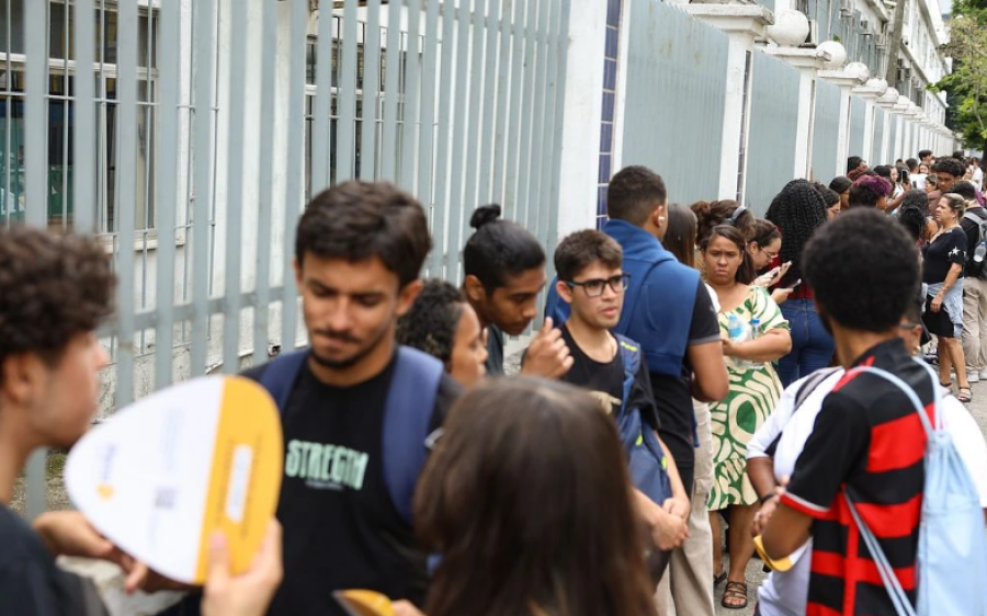 Prazo para pagar taxa de inscrição do Enem 2026 termina nesta quarta-feira
