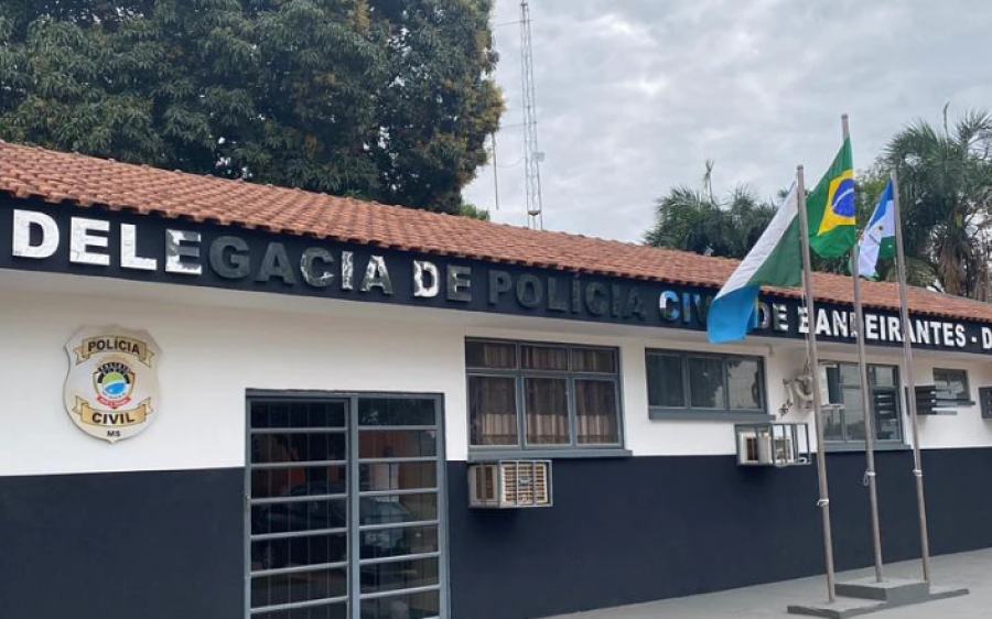 Idoso &eacute; atropelado por caminhonete em Bandeirantes e motorista foge sem prestar socorro
