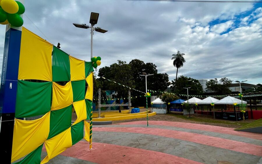 Pra&ccedil;a Zacarias Mour&atilde;o est&aacute; pronta para receber torcedores de Coxim para o segundo jogo do Brasil 
