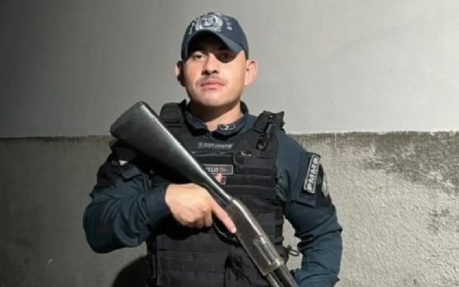 Filha de soldado morto com tiro de fuzil se desespera ao saber da morte do pai em Corumbá