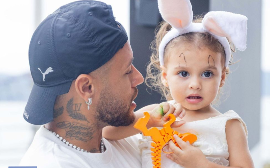 Neymar se declara para a filha Helena em aniversário: 'Papai te ama demais'