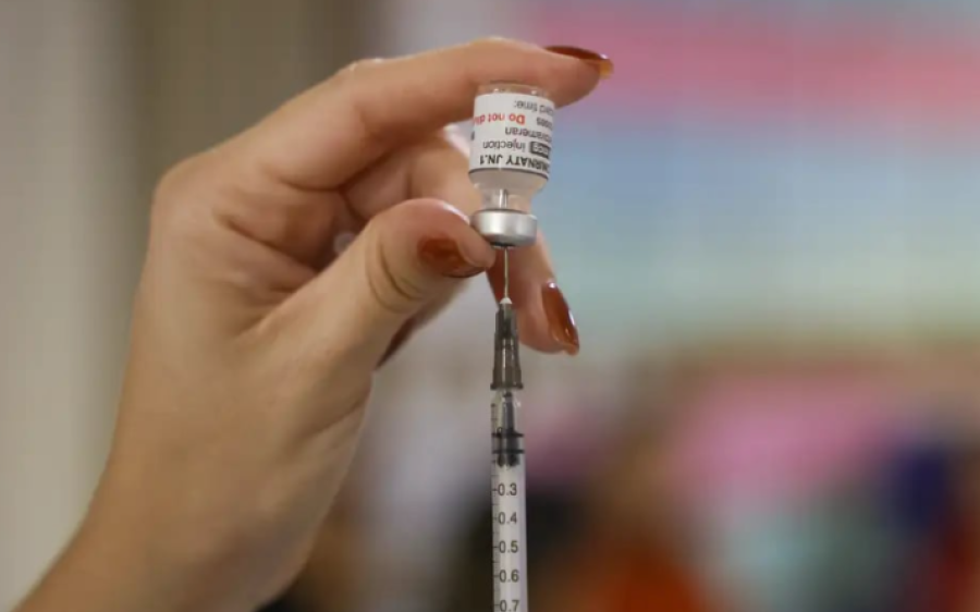 Estudo revela queda de quase 50% na prevalência do HPV entre jovens após vacinação no Brasil
