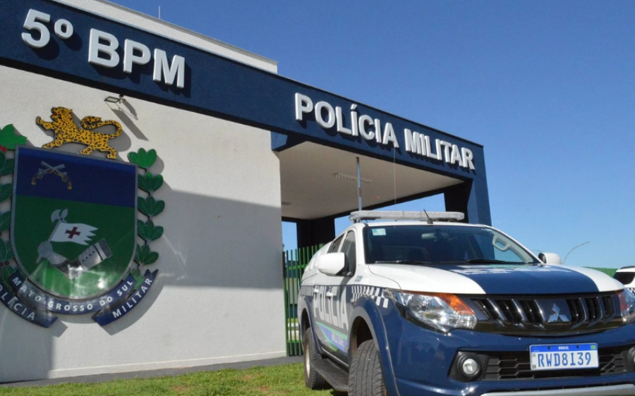 Cumprimento de mandado de prisão termina com apreensão de arma e munições em Coxim
