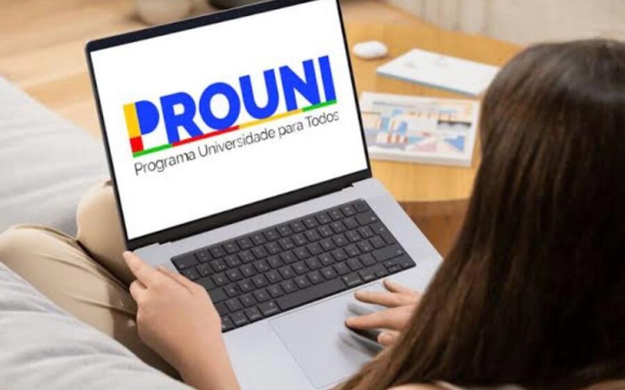 Últimas horas: estudantes têm até esta sexta-feira para disputar bolsas do Prouni