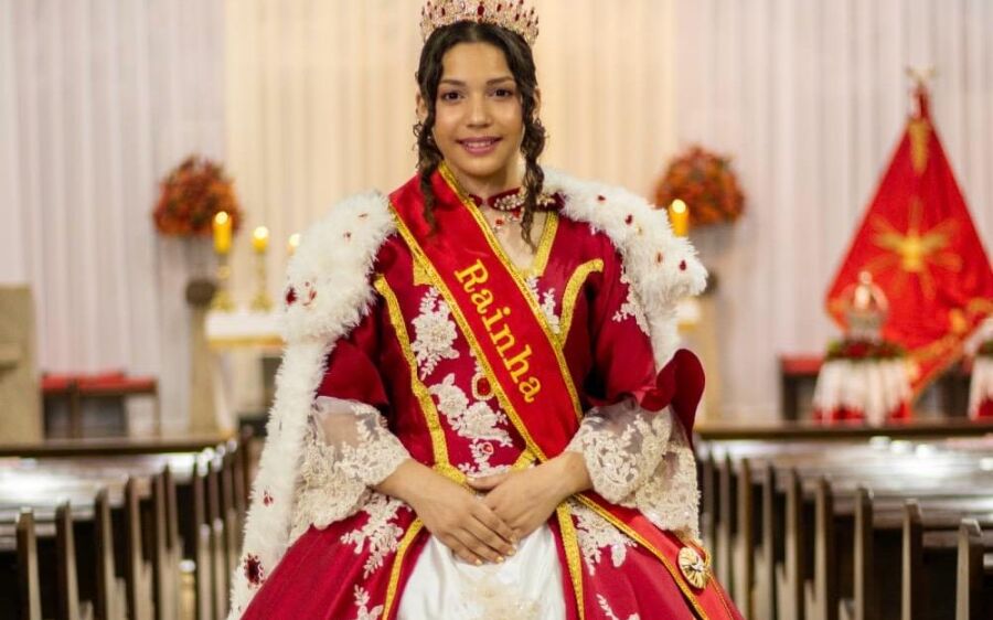 Da dor &agrave; promessa cumprida de uma m&atilde;e: a emocionante coroa&ccedil;&atilde;o de Mait&ecirc; em Coxim