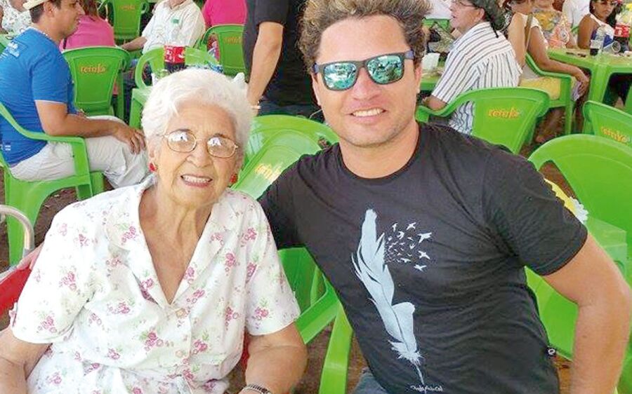 Homenagem e nota