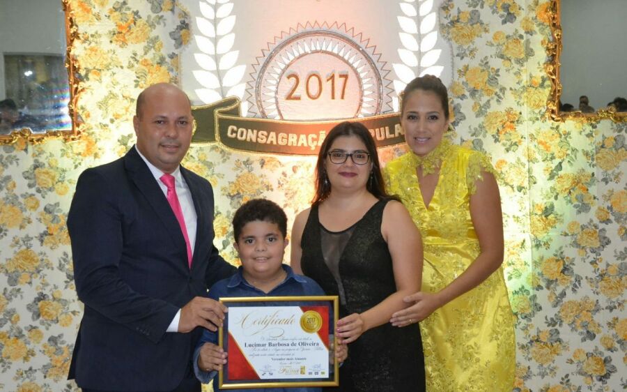DESTAQUE FAMA
