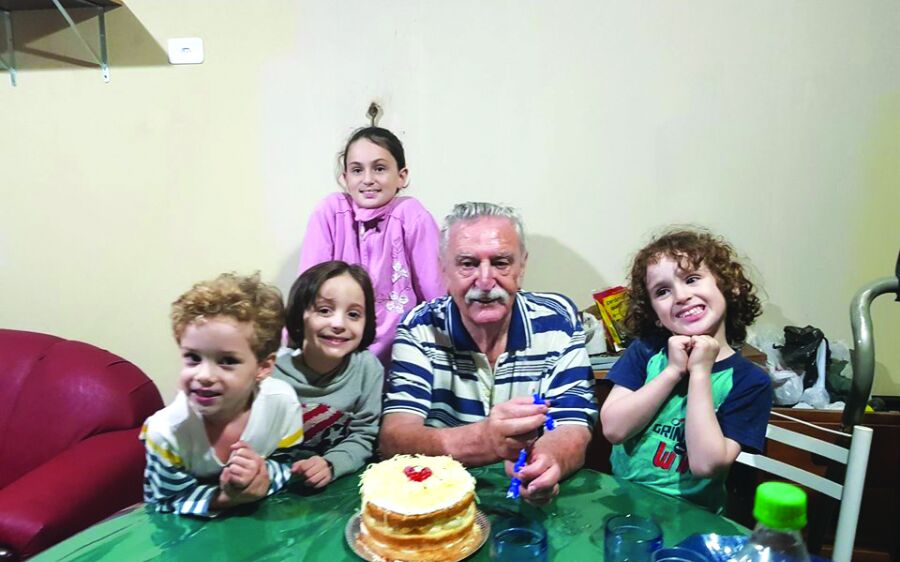 Live da cantora Lurdinha e aniversariantes 