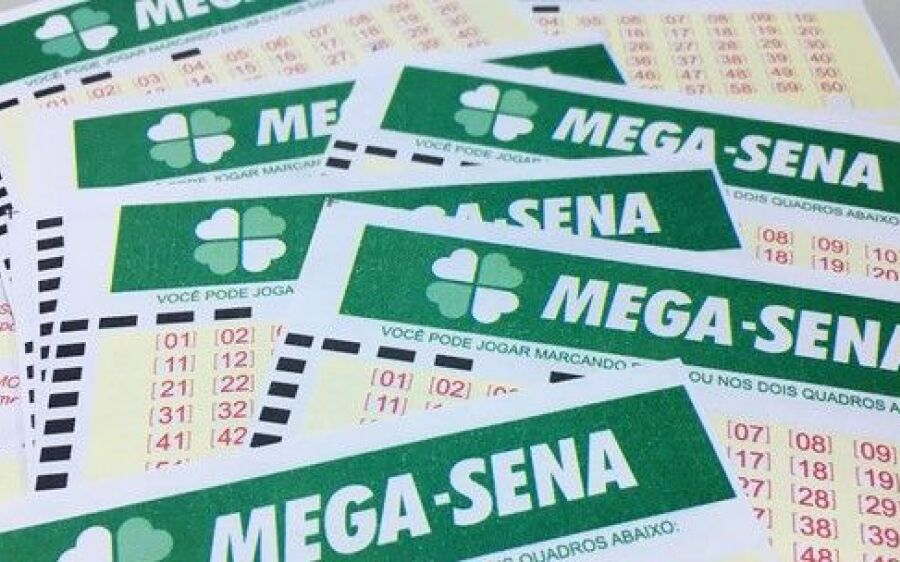 Mega-Sena paga prêmio de R$ 30 milhões no sorteio de hoje