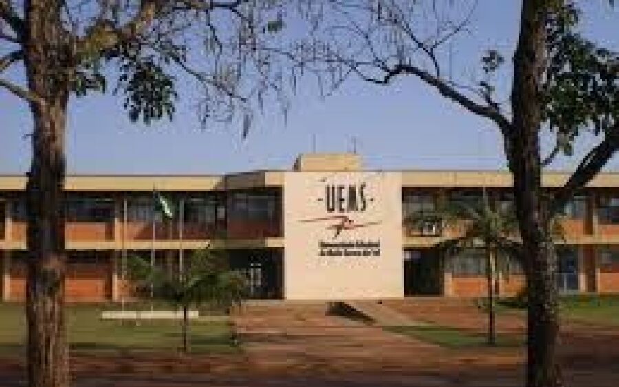 Uems abre inscrições para cursos de Idiomas