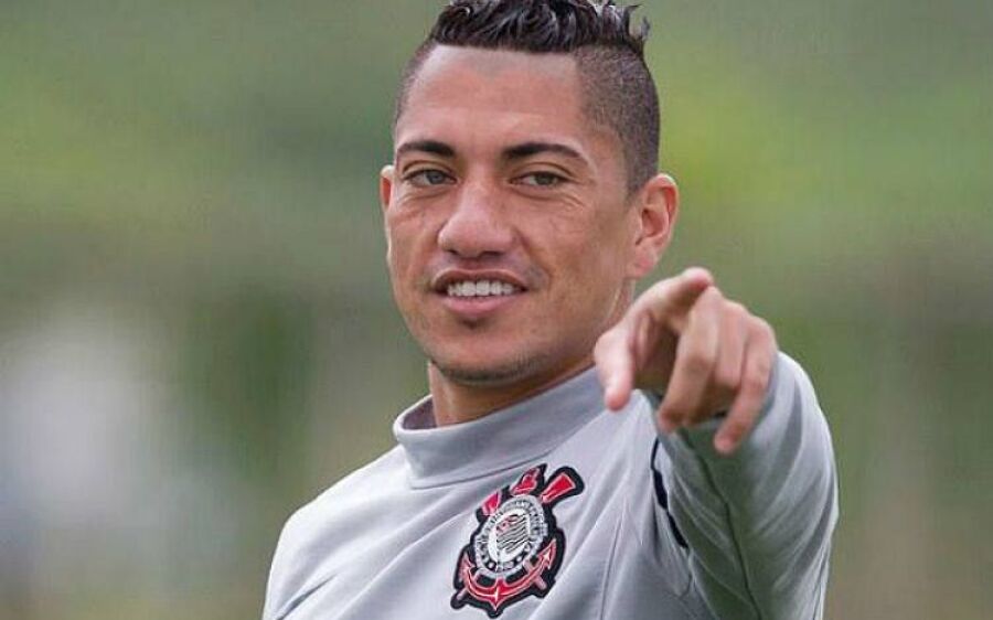 Corinthians anuncia retorno do 