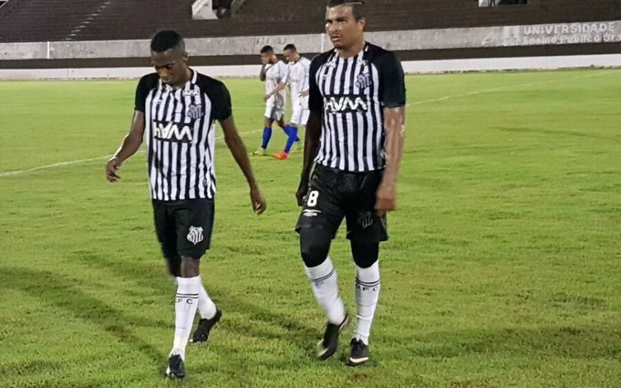 Com dois gols do zagueiro Mauricio, Costa Rica bate o Operário de virada no Morenão