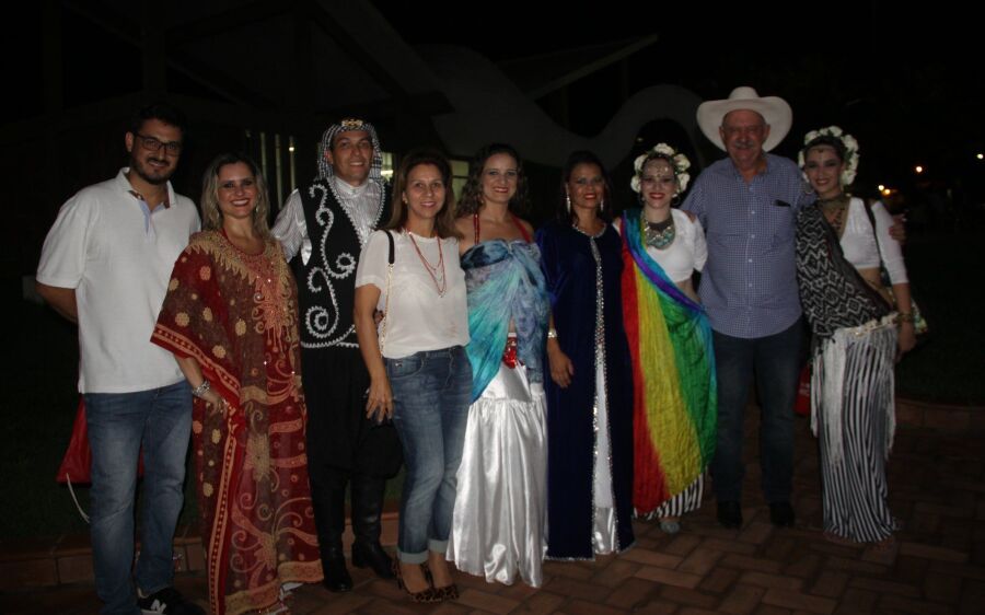 Praça das Américas foi palco de  homenagens às mulheres em seu dia