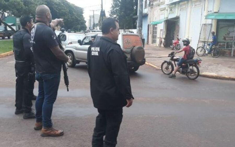 Comerciante é morto dentro de casa com 5 tiros de pistola durante assalto