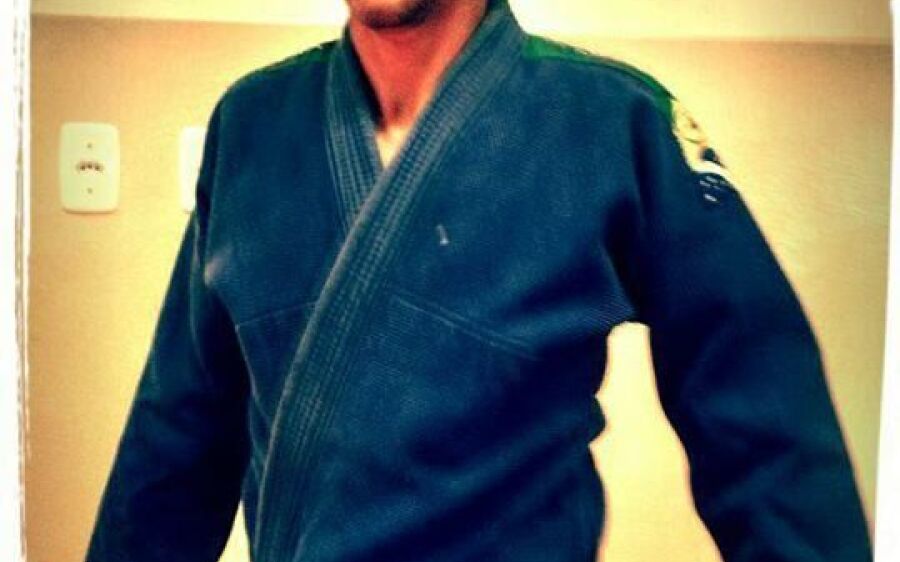 Sensei Rafael Martins embarcou para SP onde representa Coxim no Grand Prix Infraero 