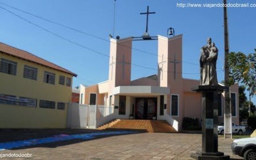 Comunidade católica de Coxim homenageou  padroeiro São José ontem  