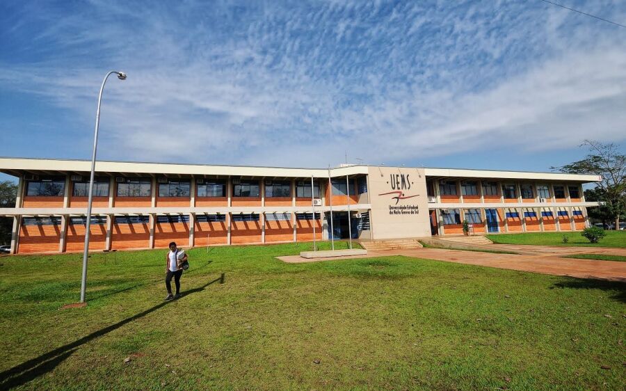 Uems abre inscrições para seleção de  docentes temporários