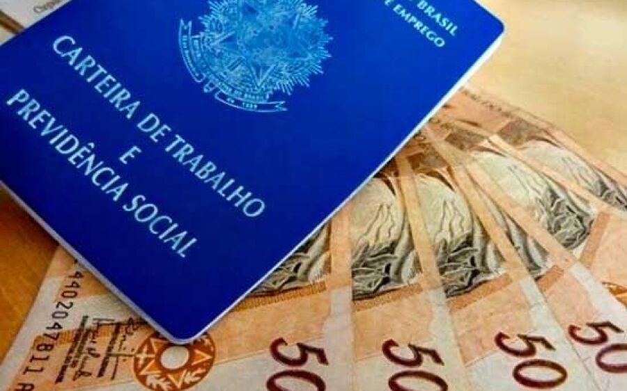 Governo propõe salário mínimo de R$ 1.002 para 2019