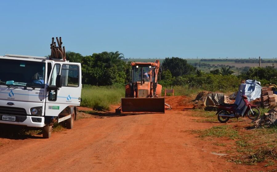 Sanesul começou obras na rede de água das casas do programa “Lote Urbanizado” 