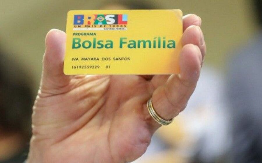 Reajuste do Bolsa Família deve ficar entre 5,5% e 6%