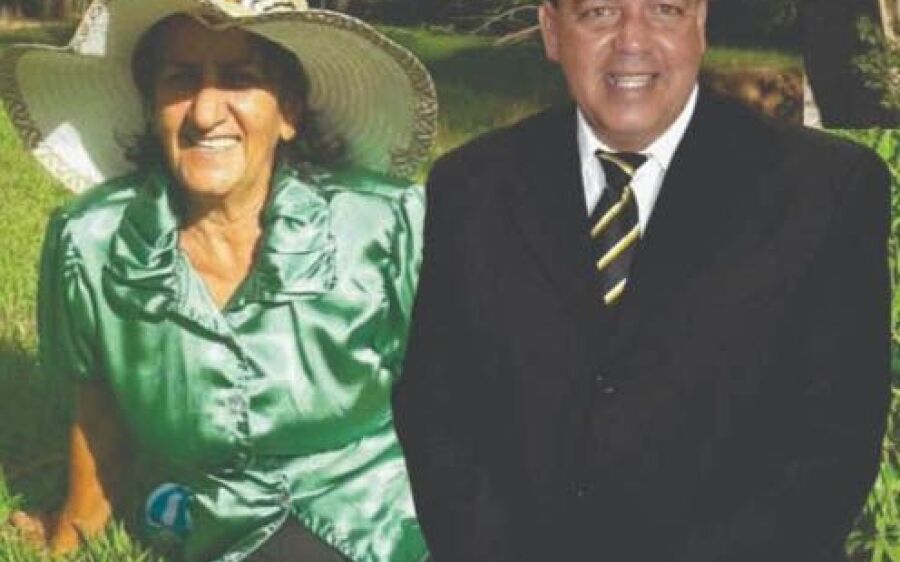 Após passar por um susto com sua mãe, Ezequiel a homenageia no Dia das Mães