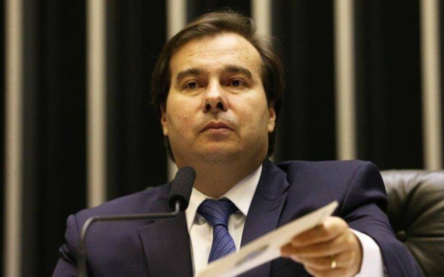 Maia e Eunício anunciam acordo com o governo federal para 