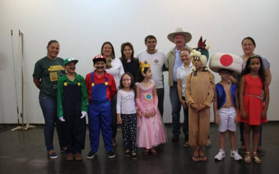 Alunos de Rio Verde apresentaram peça campeã no auditório da prefeitura