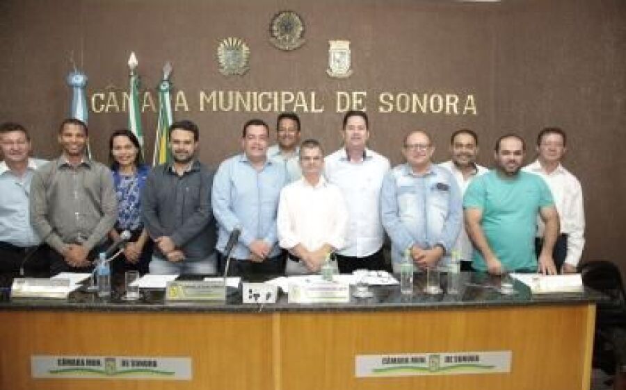 Parlamentares limpam pauta e aprovam quatro projetos na última sessão do semestre