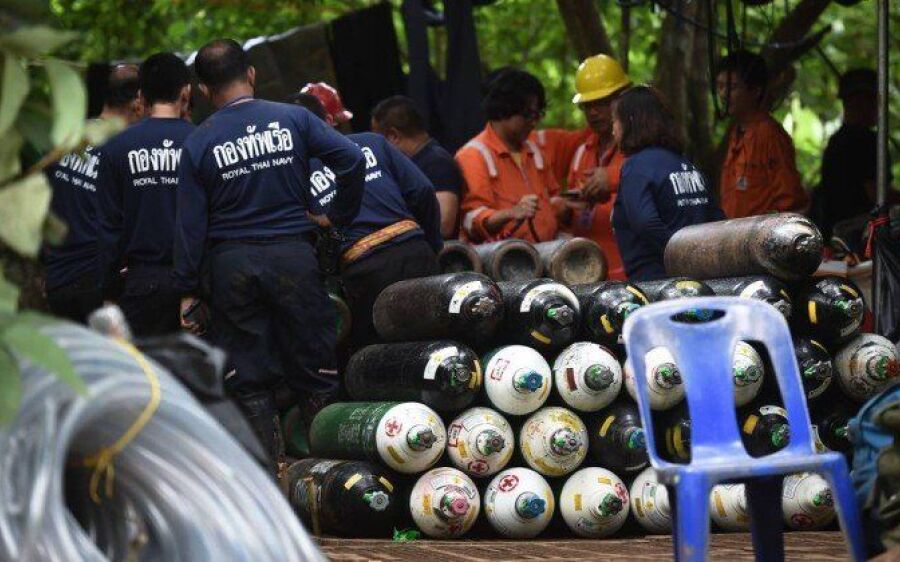 Falta de oxigênio em caverna na Tailândia preocupa autoridades 
