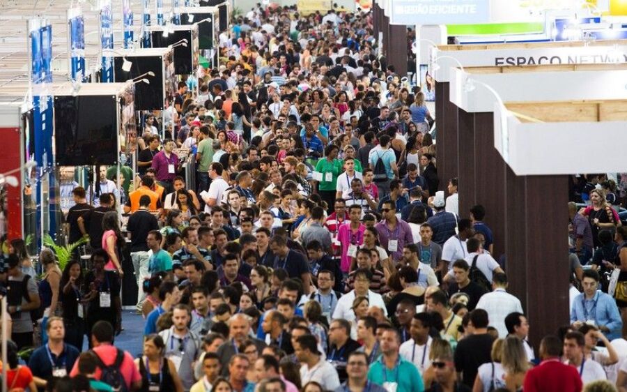 Crianças recebem espaço com atividades  lúdicas durante Feira do Empreendedor 4.0