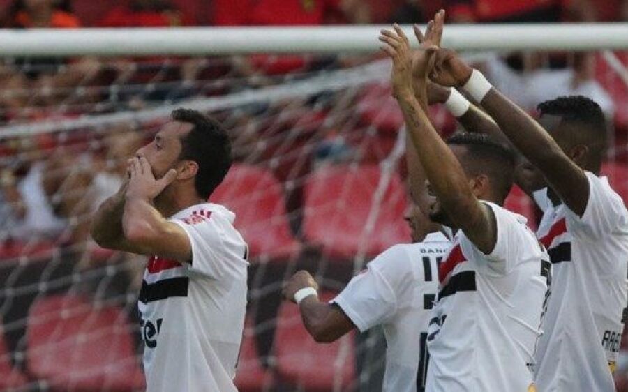 Do lado do norte, houve a definição das equipes classificadas para a fase semifinal