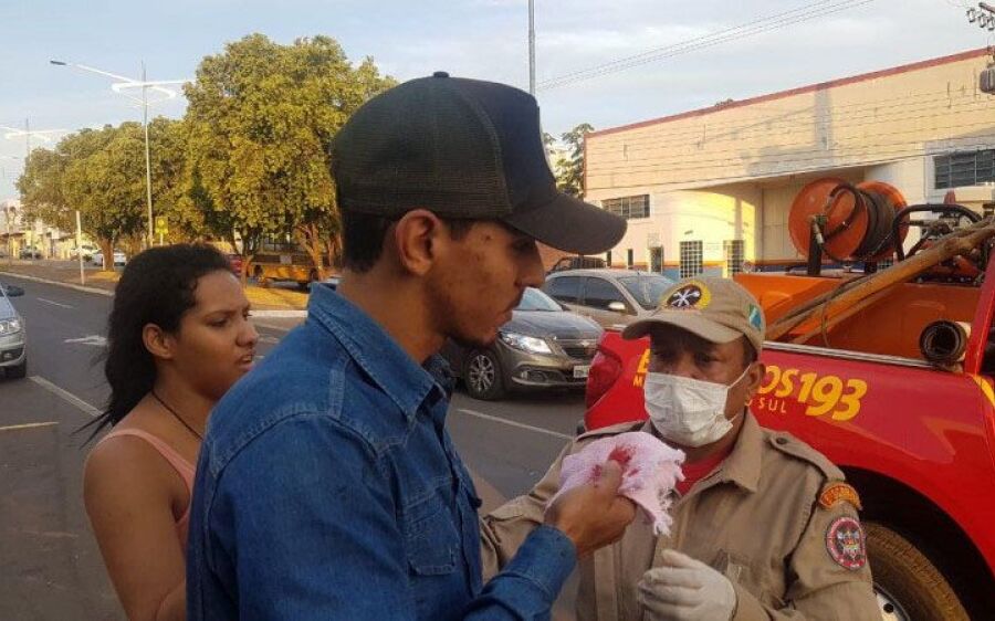 Crime passional causa  esfaqueamento em jovem no centro de Coxim
