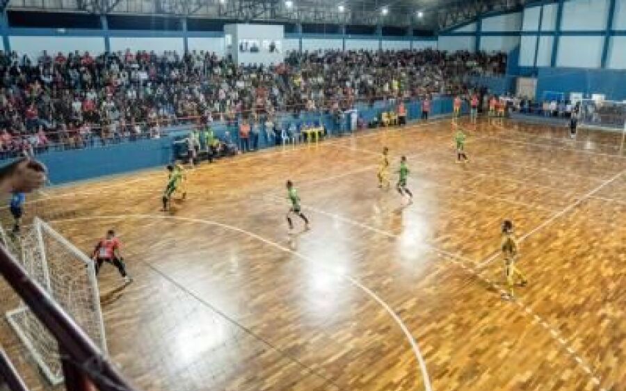 Fases finais do Campeonato Municipal de Futsal  acontecem nesta semana