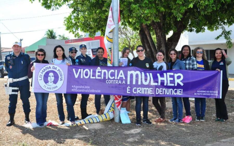 Campanha Agosto Lilás conscientiza população sobre violência contra a mulher