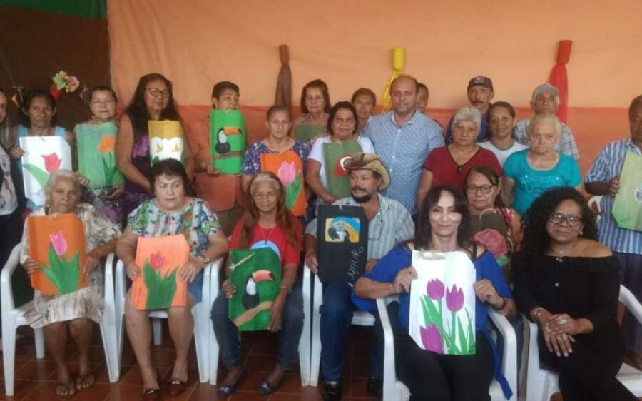 Beneficiários do CRAS Piracema concluem curso de arteterapia