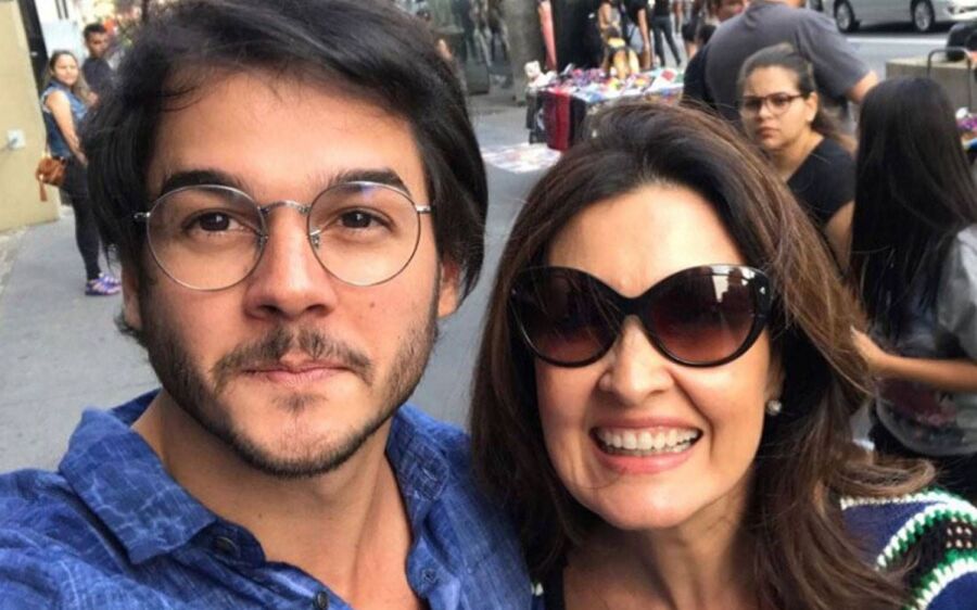 Fátima Bernardes, pai e filha doam dinheiro à campanha do namorado dela