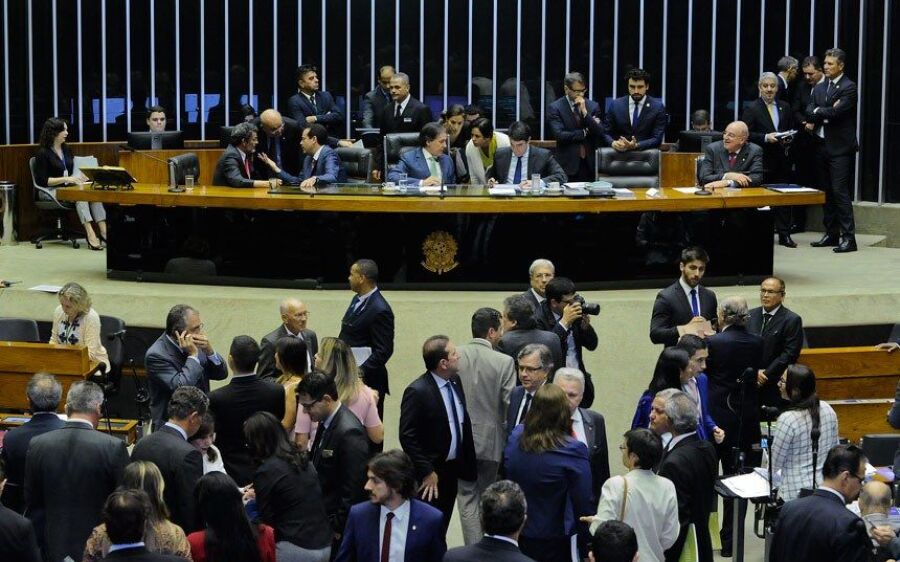 Divulgar cena do  crime por rede social pode virar agravante