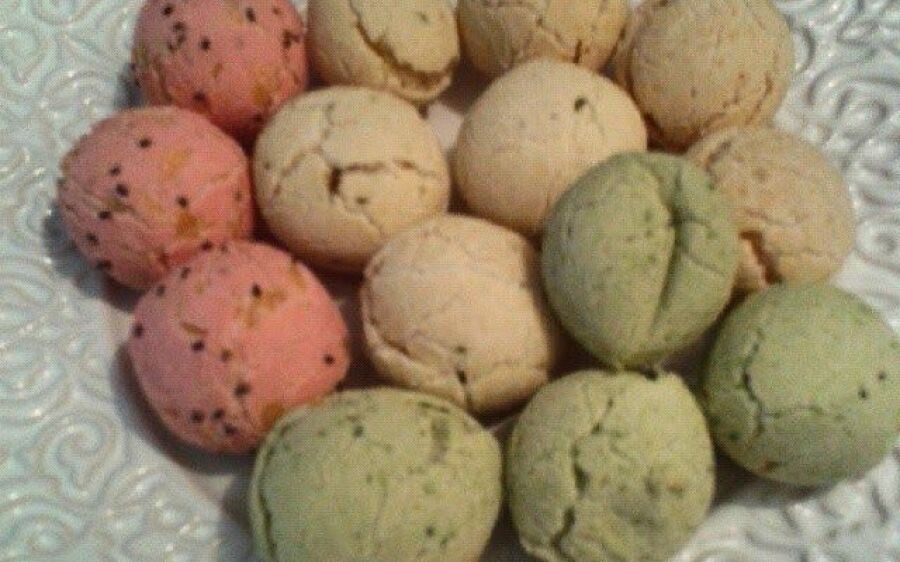 Pão de Queijo Com Beterraba 