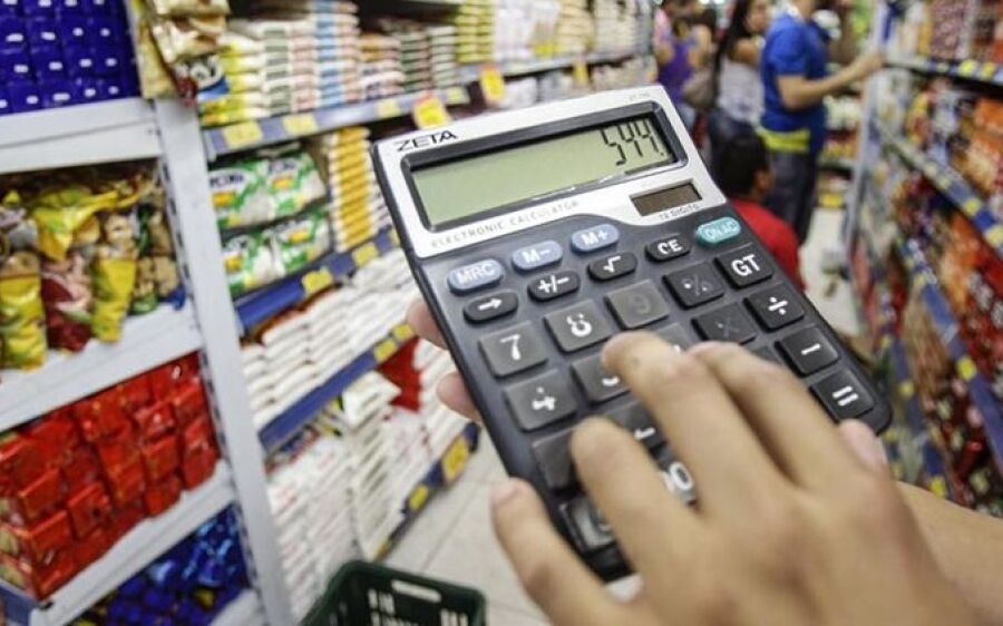 Reajuste na tabela do frete custará R$ 1 bi ao comércio