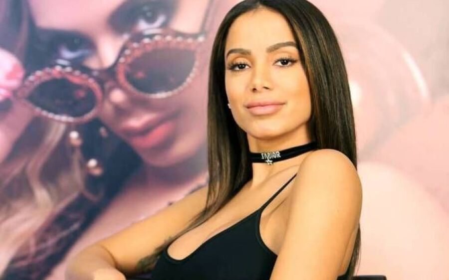 ‘Não voto em machista, diz Anitta após defesa de filho de Bolsonaro