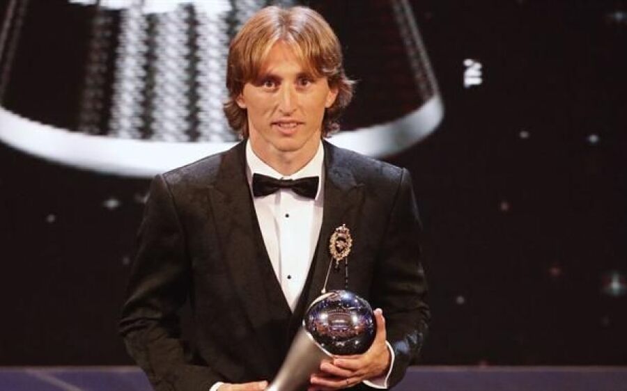 Modric quebra hegemonia e é eleito melhor jogador do mundo pela Fifa