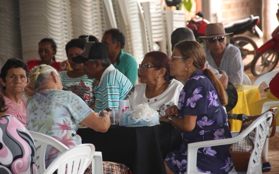 Com muita música, dança e animação, Dia Internacional do Idoso foi  comemorado em Rio Verde