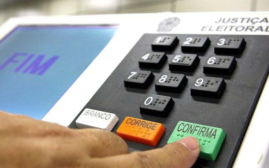 Conheça a ordem de  votação na urna eletrônica