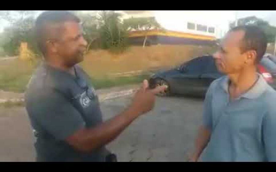 Motorista desempregado sai para fazer empréstimo, encontra carteira com R$ 3,4 mil e devolve ao dono